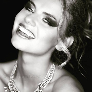 Britt Scholte - Celebsnl and Social Media Collection in brittscholte_1362515570666654616_381390308.jpg - hidden celebrity photo